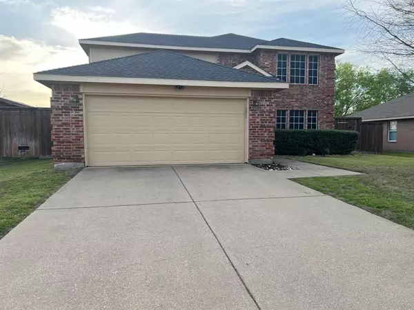 909 Zoe Street,  Royse City,  TX 75189