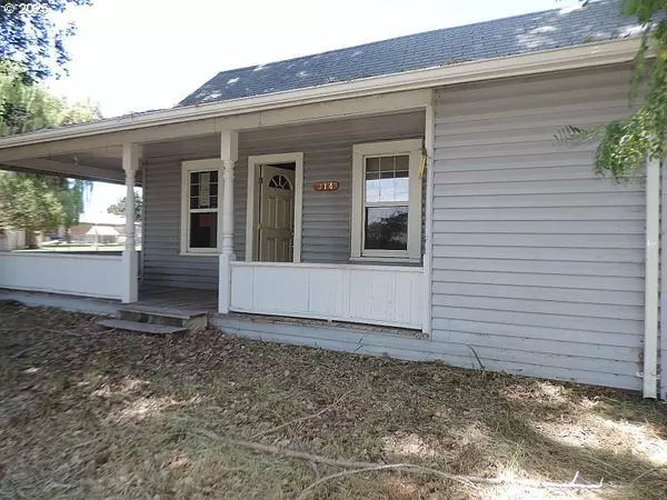 314 NW SECOND ST, Grass Valley, OR 97029