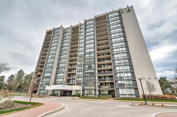 2175 Marine DR #903, Oakville, ON L6L 5L5