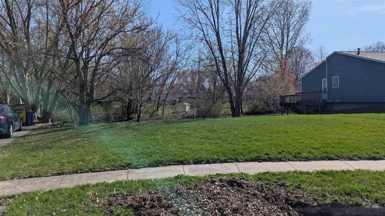 435 Heritage Pl, North Liberty, IA 52317