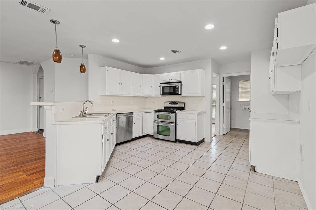 Mesquite, TX 75181,2821 Tealridge Drive
