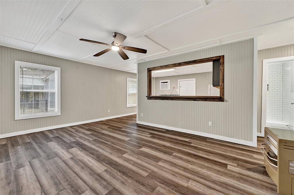 Denison, TX 75020,1016 W Crawford Street