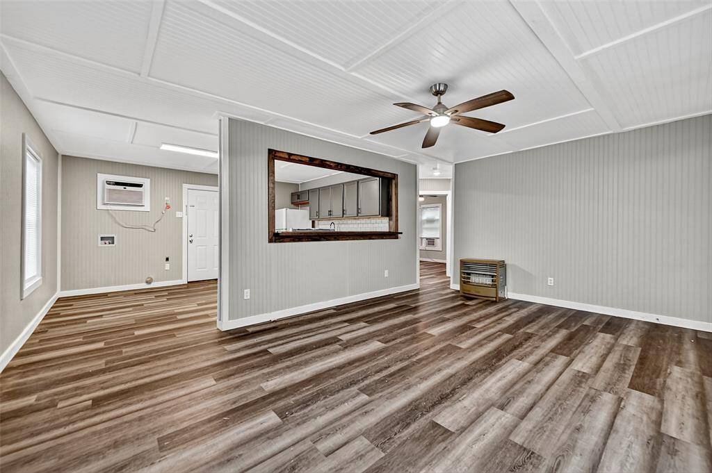 Denison, TX 75020,1016 W Crawford Street