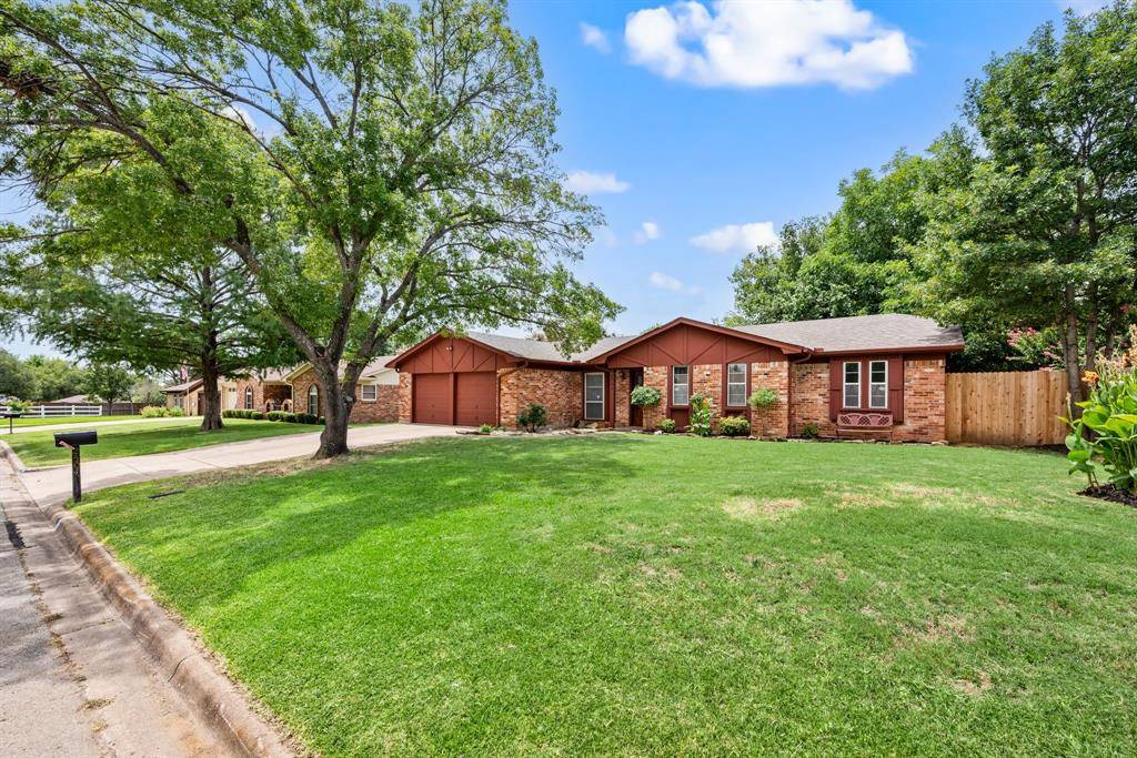Bedford, TX 76022,2504 Gettysburg Place