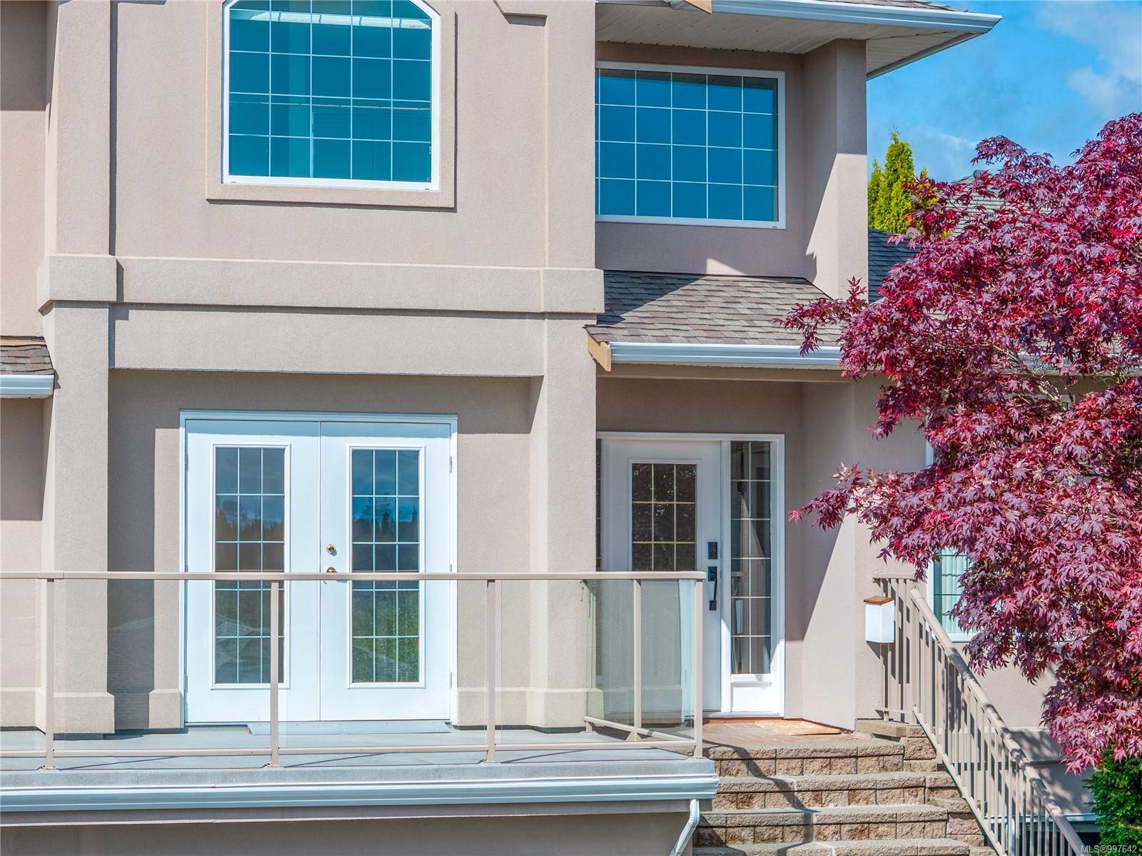 Courtenay, BC V9N 9A7,1651 Swan Cres