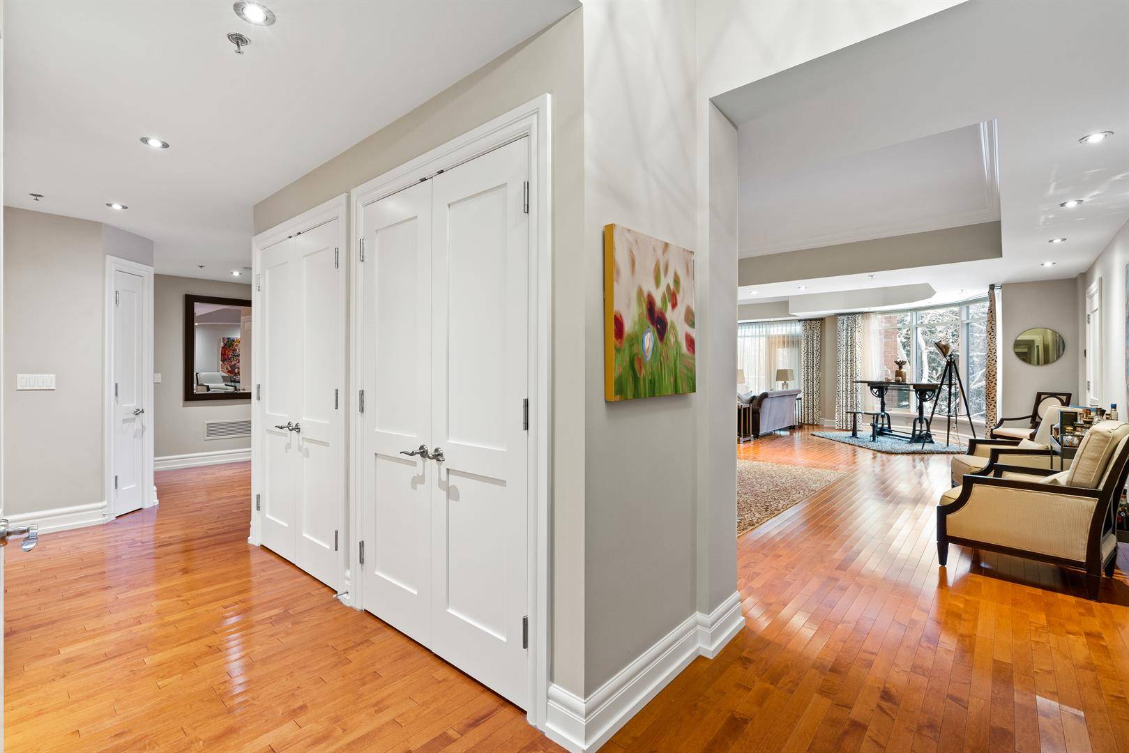 Calgary, AB T2P 5N4,600 Princeton WAY SW #205