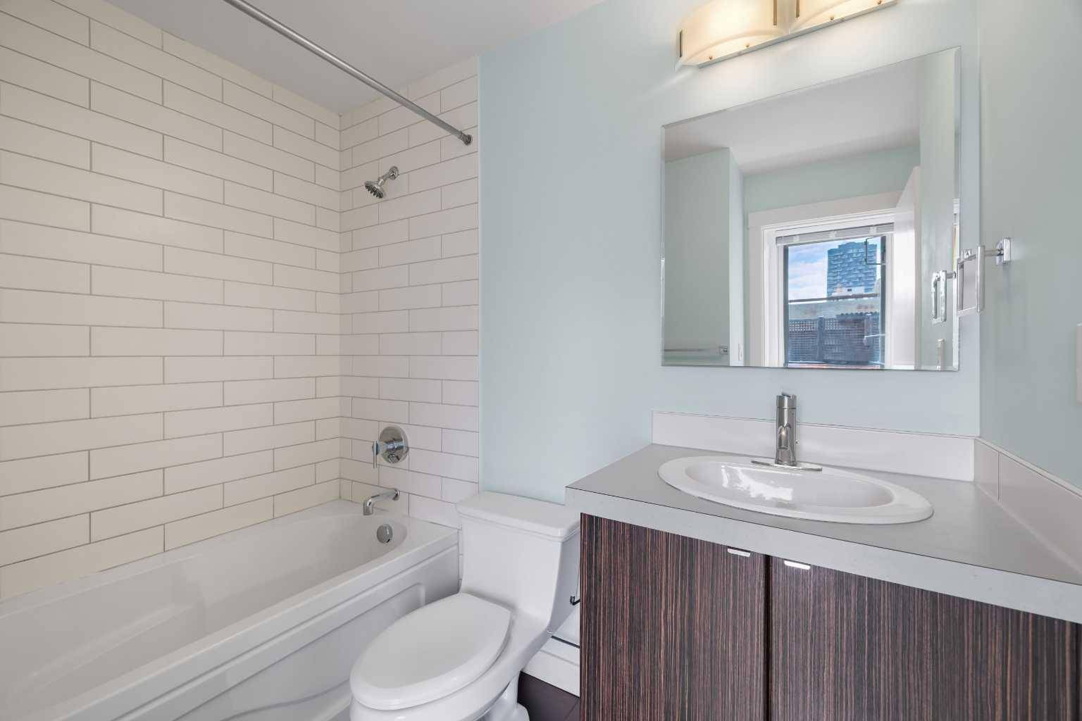 Calgary, AB T2R 0H1,788 12 AVE Southwest #701