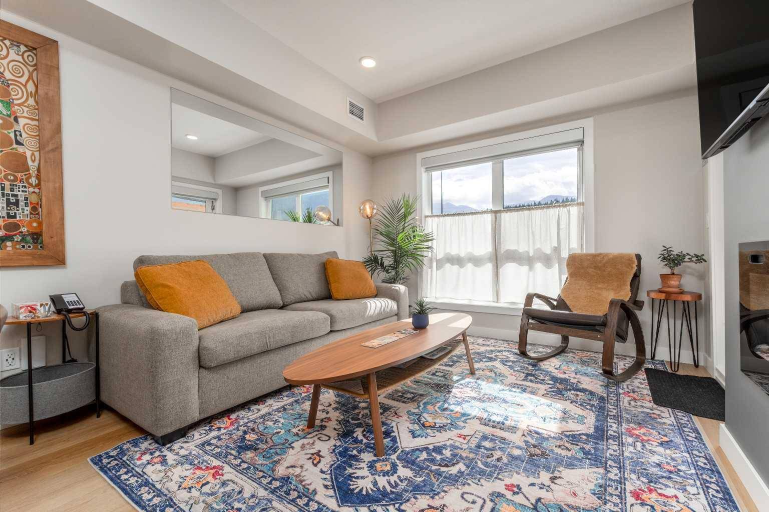 200 2 AVE #1215, Dead Man's Flats, AB T1W 2W4