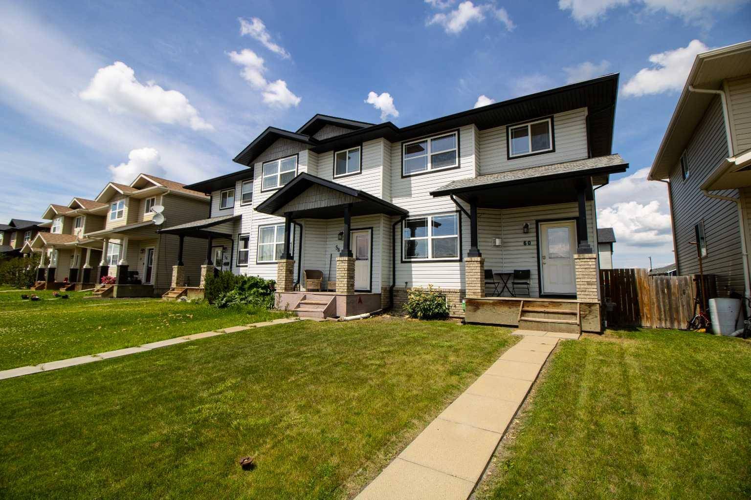 60 Terrace Heights DR, Lacombe, AB T4L 0A8