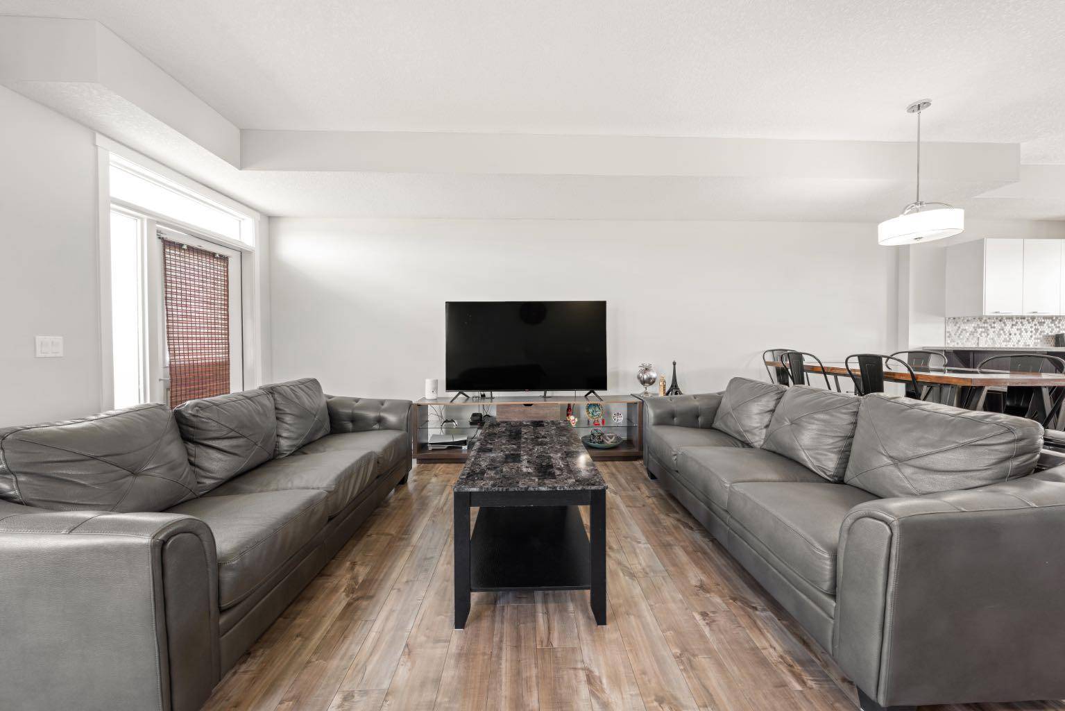Calgary, AB T3J0W4,70 Saddlestone DR NE #301