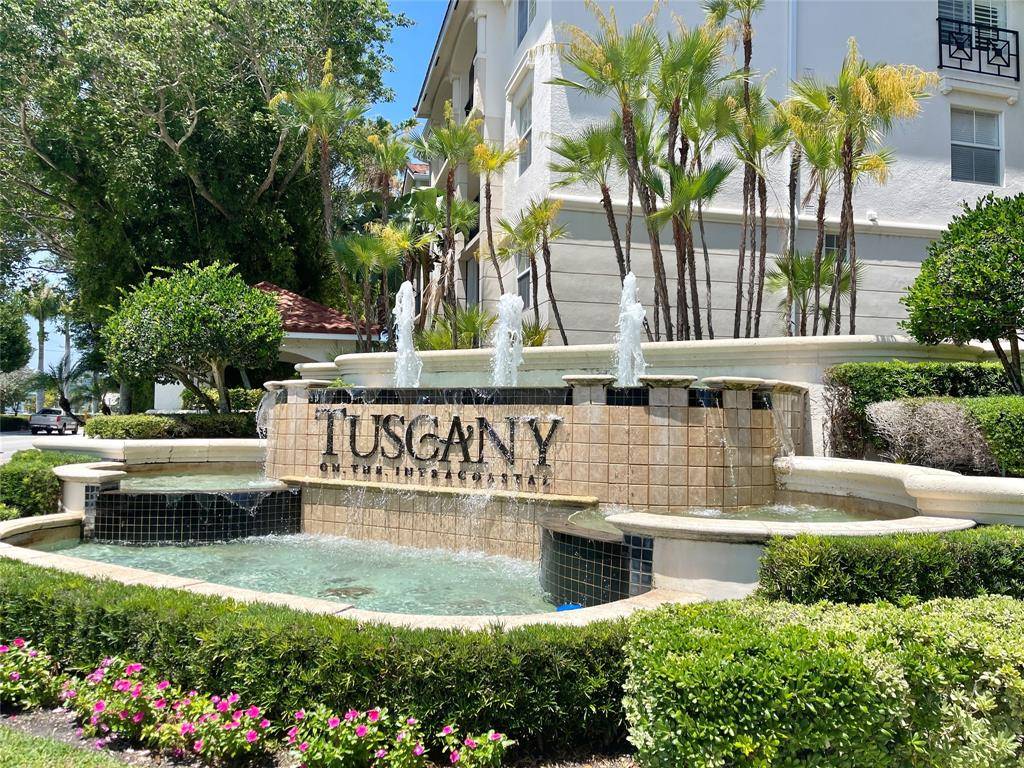 2105 Tuscany Way #2105, Boynton Beach, FL 33435