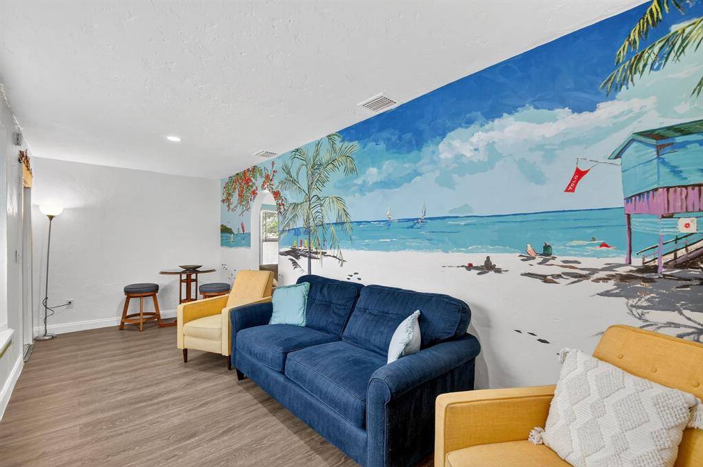 Lake Worth Beach, FL 33460,Address not disclosed
