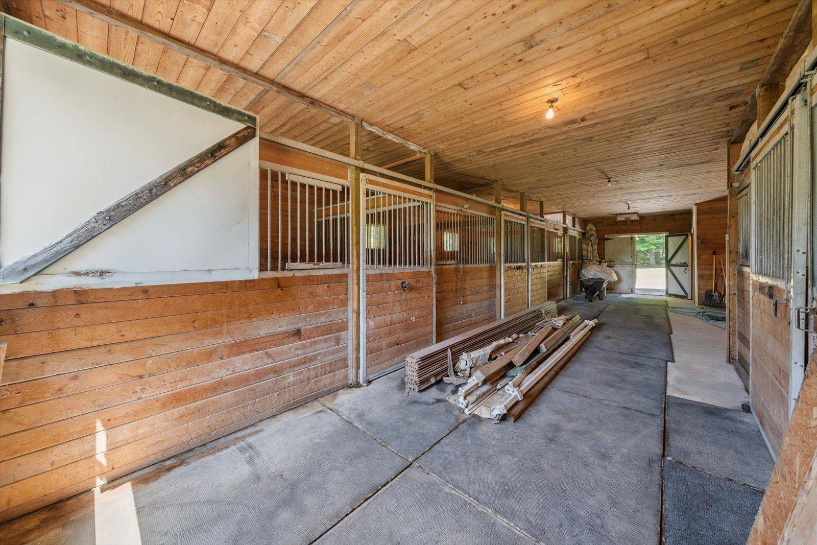 East Gwillimbury, ON L0G 1R0,2654 Doane RD