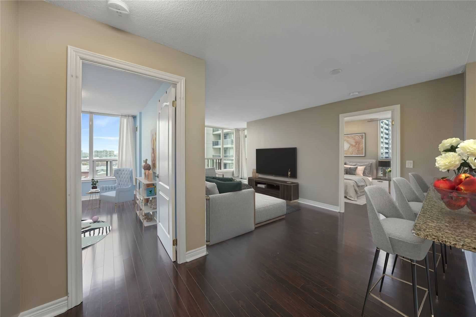 Vaughan, ON L4J 9E9,50 Disera DR #714