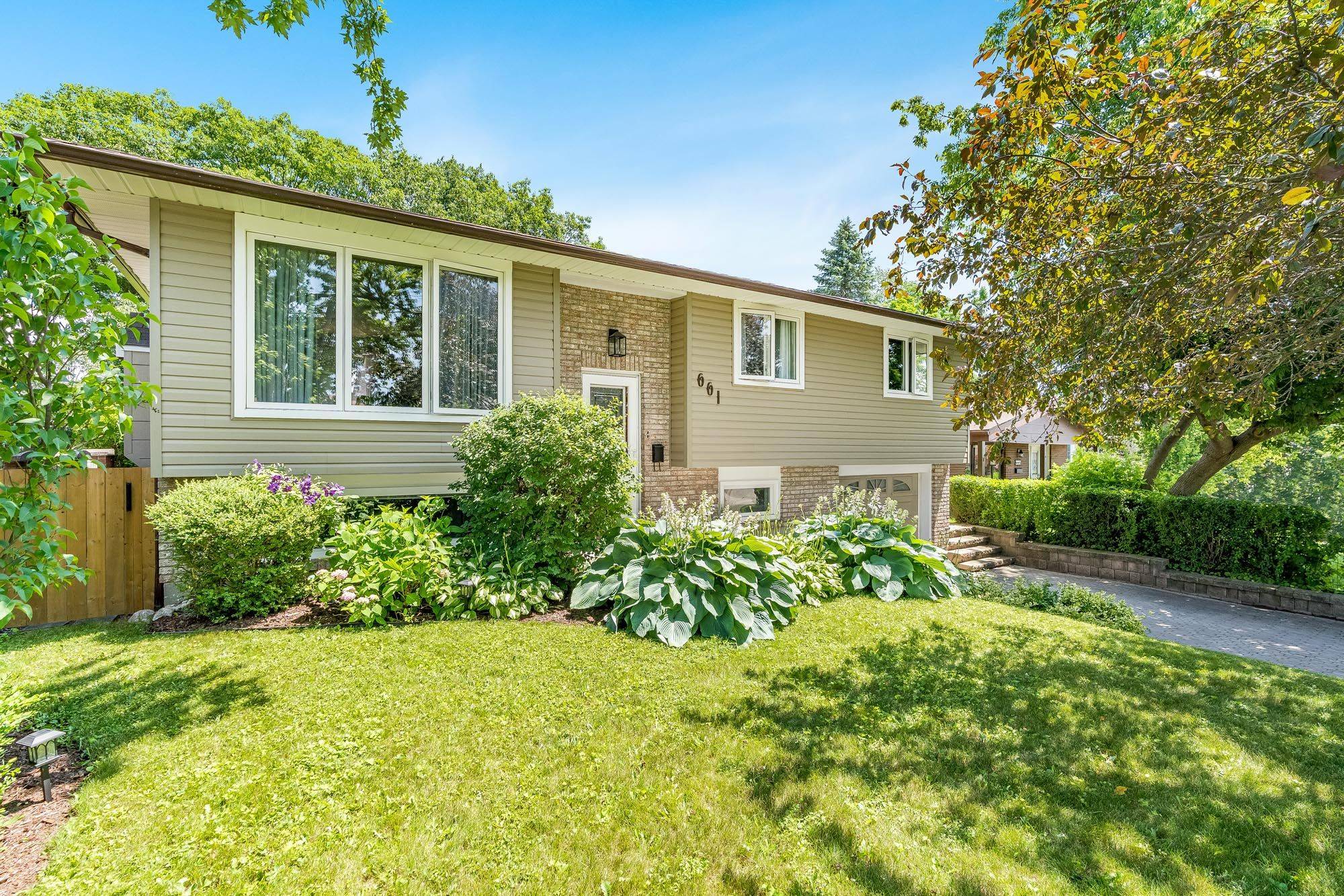661 Manly ST, Midland, ON L4R 3G7