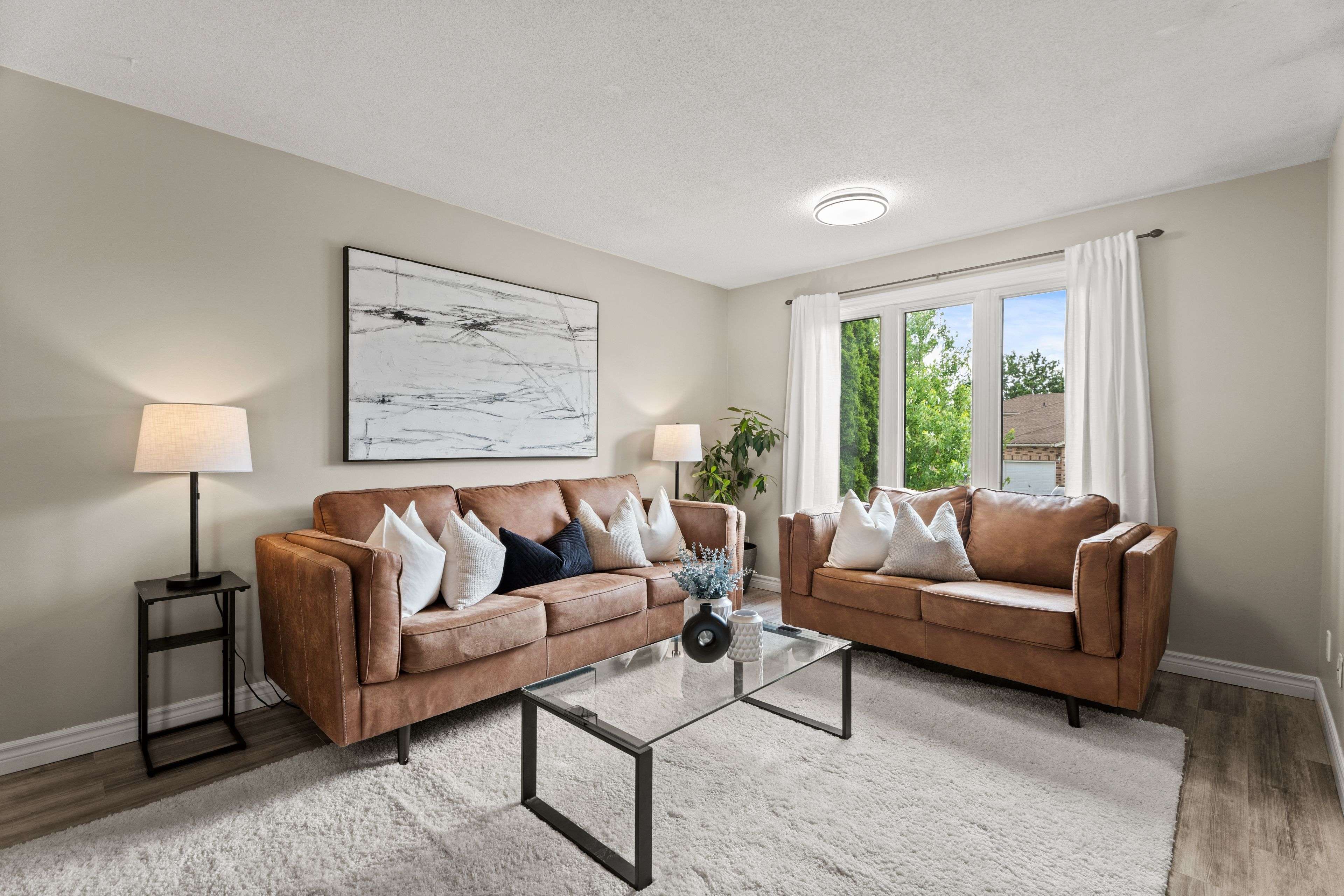 Waterloo, ON N2T 2M6,204A SPRINGFIELD CRES