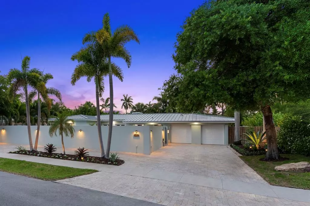 Fort Lauderdale, FL 33305,2449 Bayview Dr