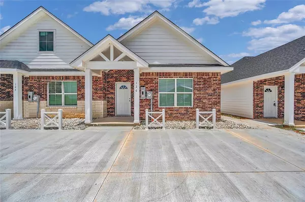 Mcgregor, TX 76657,126 Morris Court