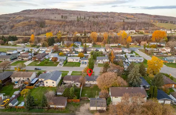 Peace River, AB T8S 1P4,10921 92 ST