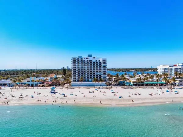 Hollywood, FL 33019,400 N SURF RD #RGA