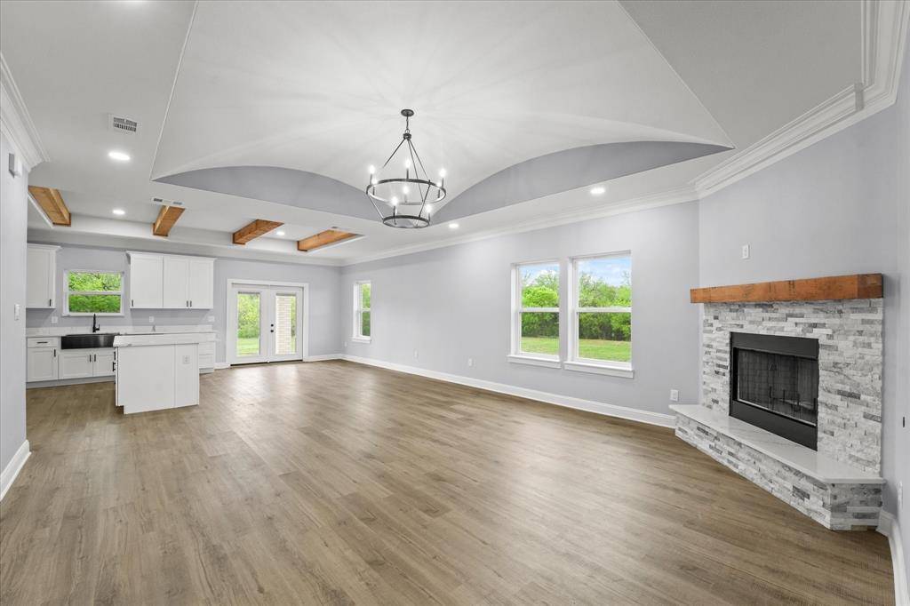Palmer, TX 75152,601 S Dallas Street