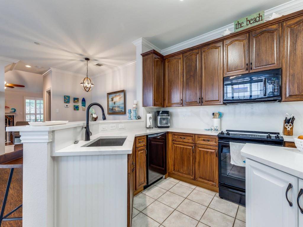 Addison, TX 75001,17007 Vinland Drive