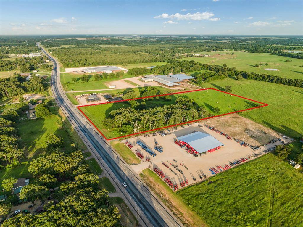 3200 Blk U.S. Hwy 82 Highway, Paris, TX 75462