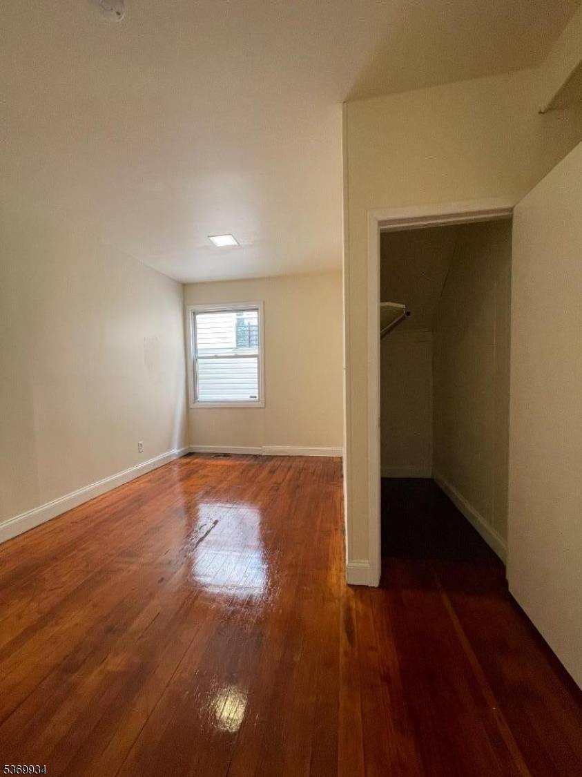 Newark City, NJ 07106,132 Telford St #1