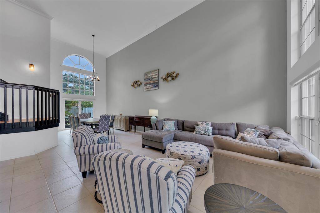 Miramar, FL 33029,17947 SW 36th St