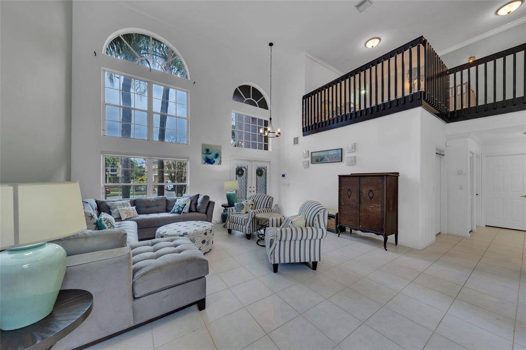 Miramar, FL 33029,17947 SW 36th St