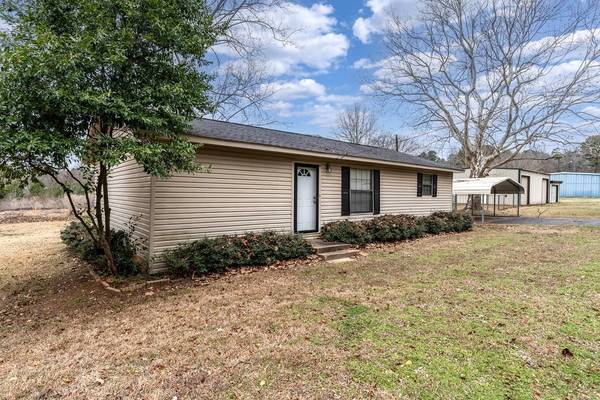 171 N Echo Ln, Rusk, TX 75785