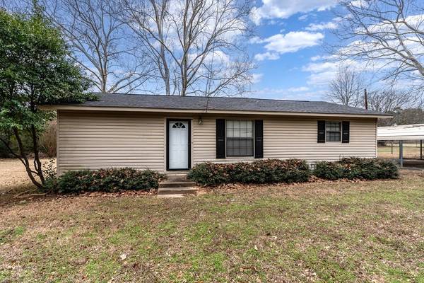 171 N Echo Ln, Rusk, TX 75785