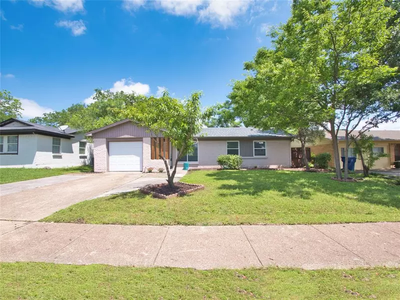 4409 Colgate Lane, Garland, TX 75042