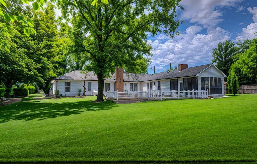 Edgewood, TX 75117,104 W Brandon Street