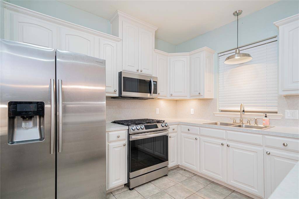 Van, TX 75790,169 Private Road 8519