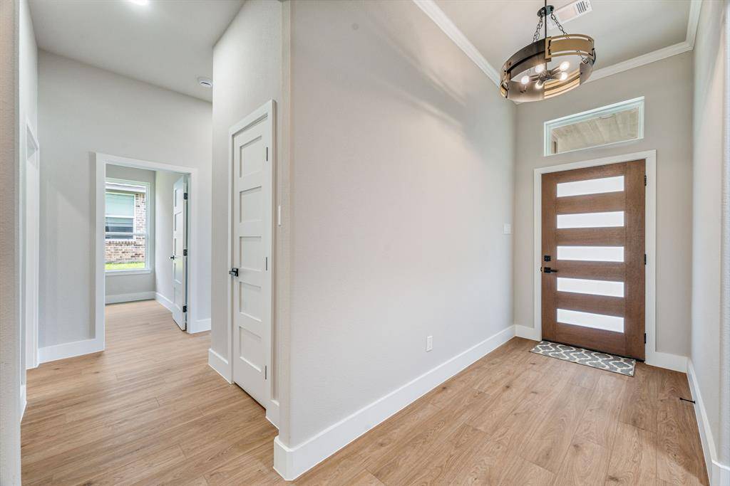 Granbury, TX 76048,2603 Creek Drive