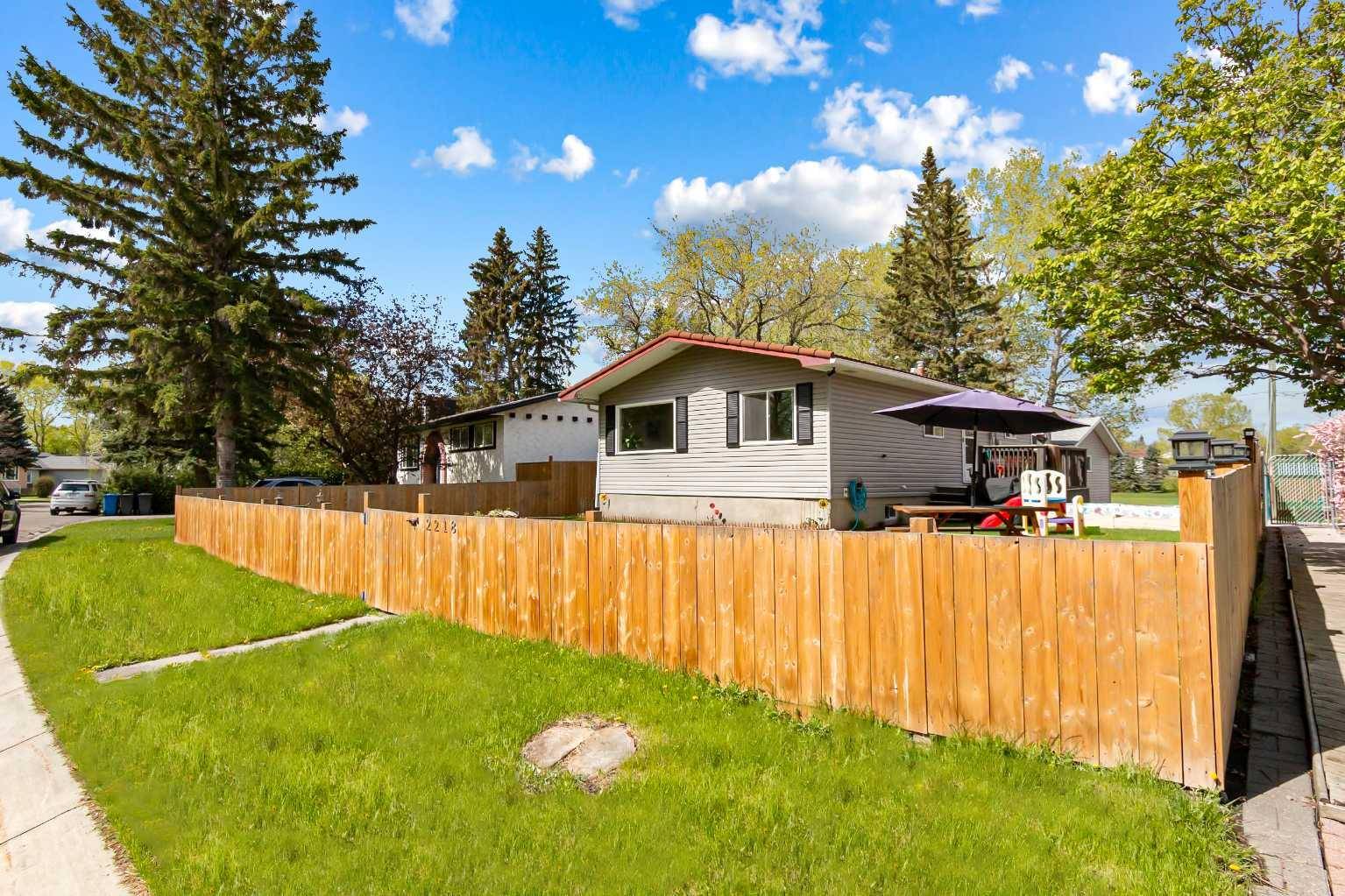 2218 Westview CRES, Bowden, AB T0M 0K0