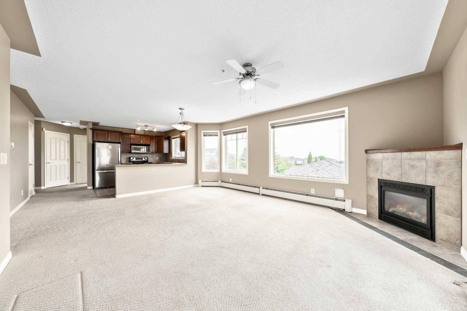 Calgary, AB T3G 5K7,369 Rocky Vista PARK Northwest #227