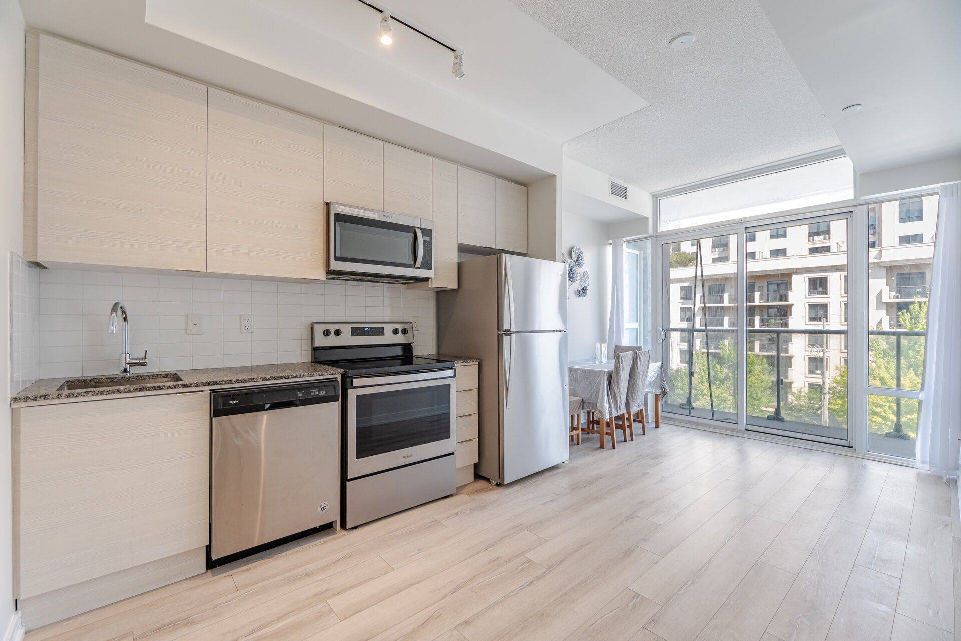 Toronto C15, ON M2K 1B5,621 Sheppard AVE E #619