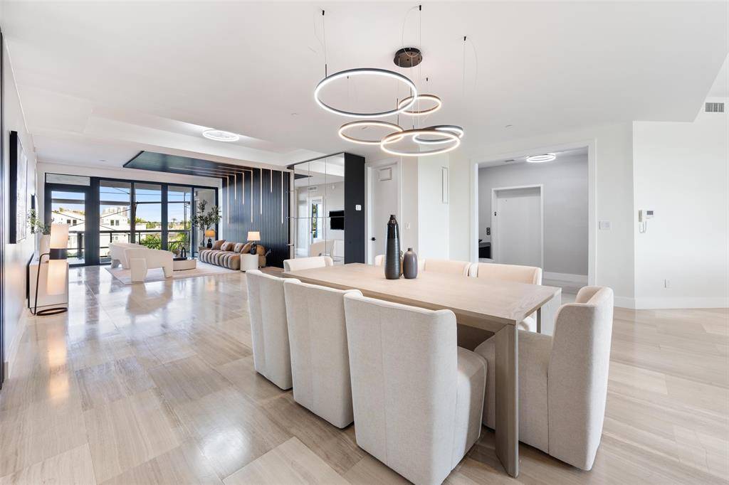 Fort Lauderdale, FL 33301,60 Hendricks Isle #402