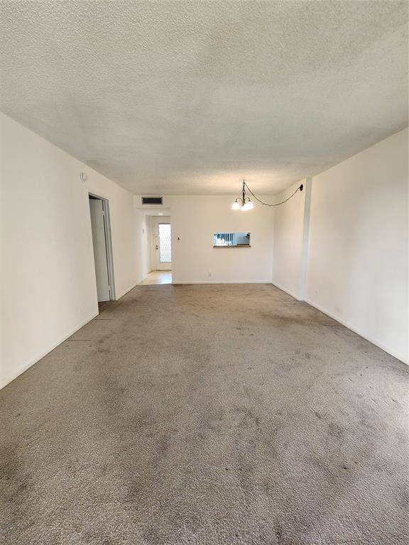 Lauderdale Lakes, FL 33319,3341 NW 47th Ter #211