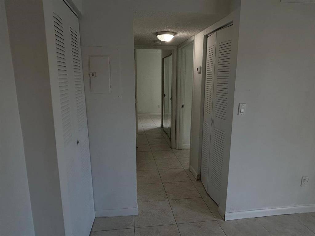 Miami Gardens, FL 33169,485 NW 210th St #104
