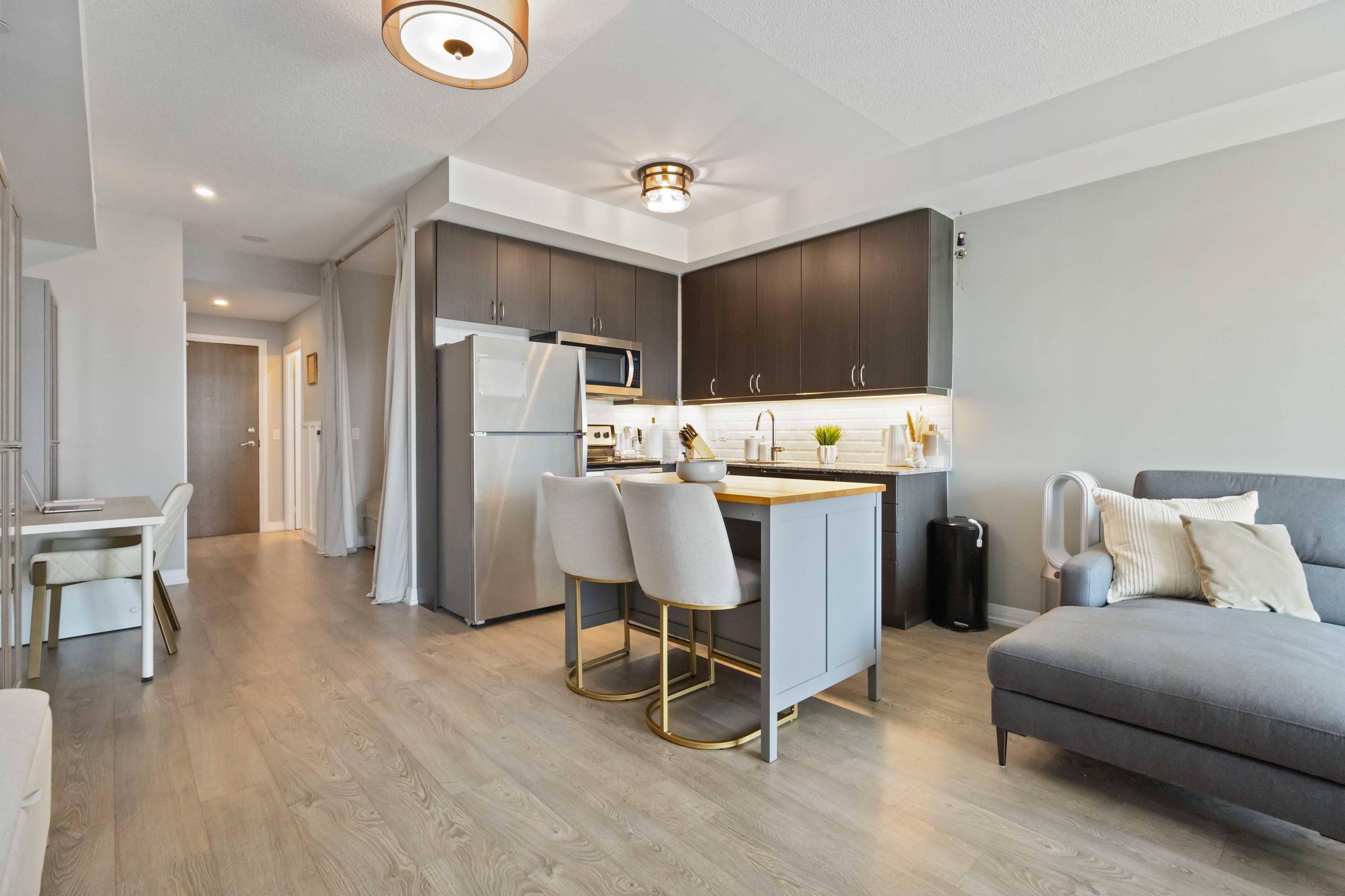 9560 Markham RD #512, Markham, ON L6E 0T9