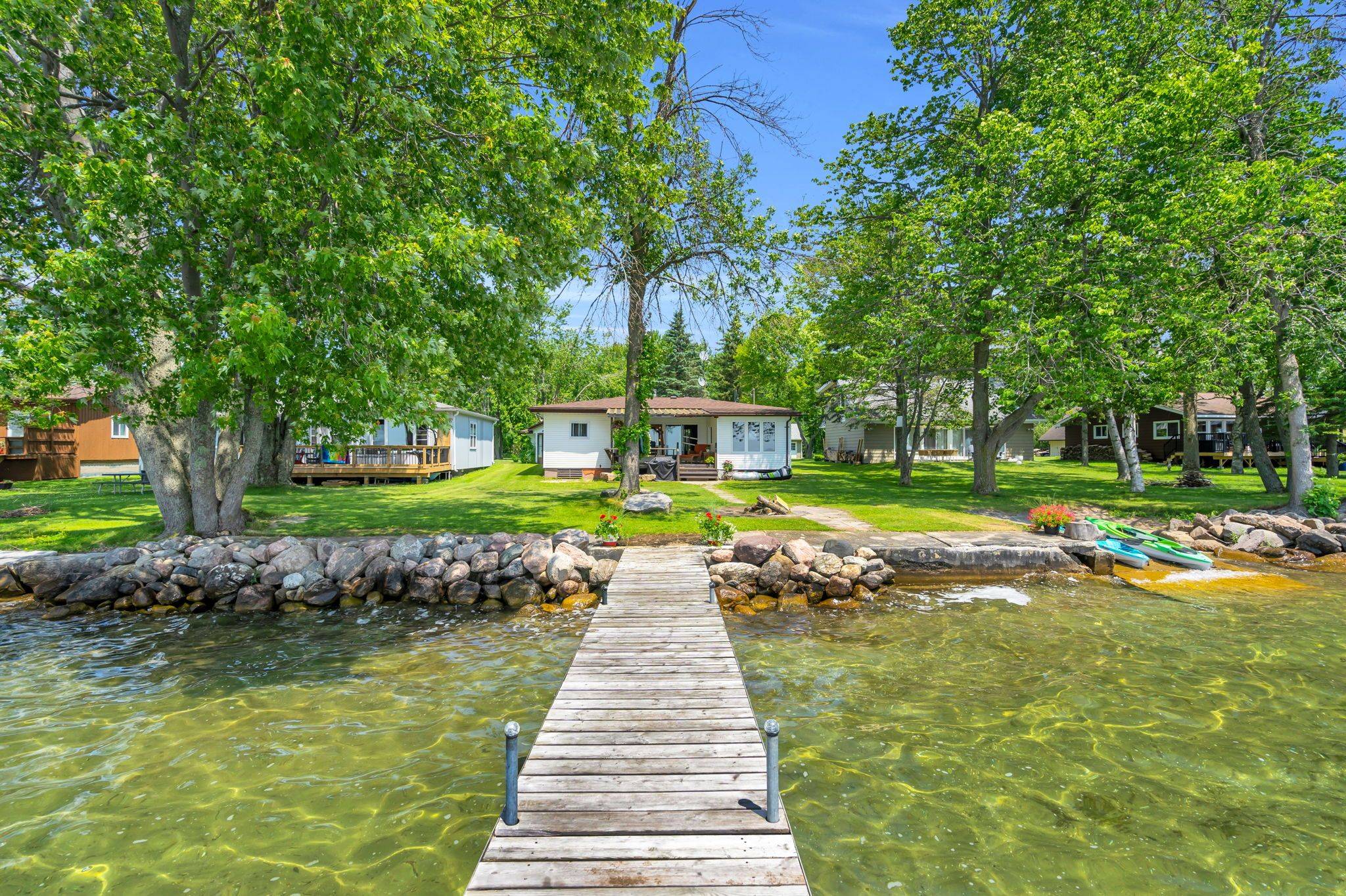 Ramara, ON L0K 1B0,3324 Amilia DR