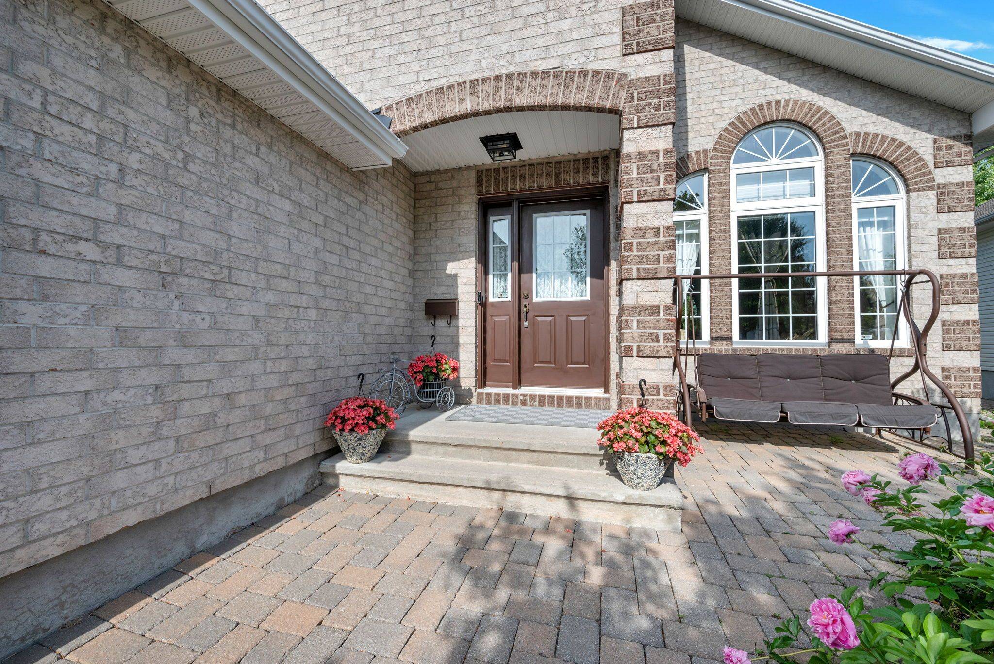 Orleans - Cumberland And Area, ON K4A 4R1,1867 Springridge DR