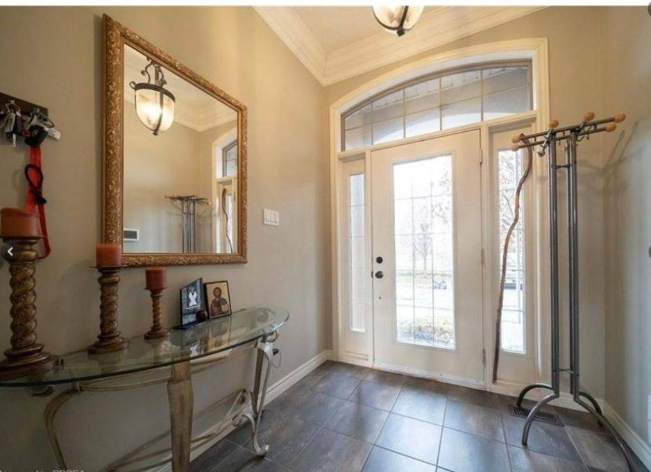 Brantford, ON N3R 2W9,68 Fairview DR #10