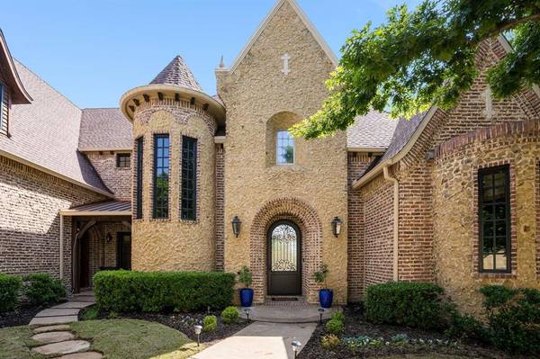 1070 Wagner Way, Lantana, TX 76226