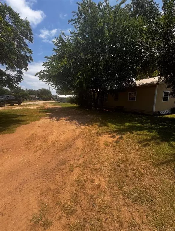 Gustine, TX 76455,0000 N Leon St. Street