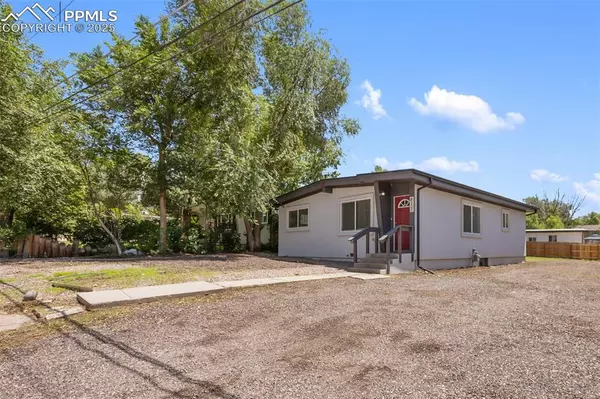817 E Hills RD, Colorado Springs, CO 80909
