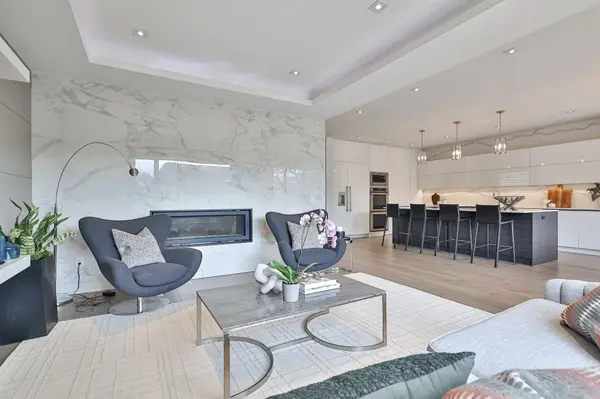 164 Dunblaine AVE, Toronto C04, ON M5M 2S5